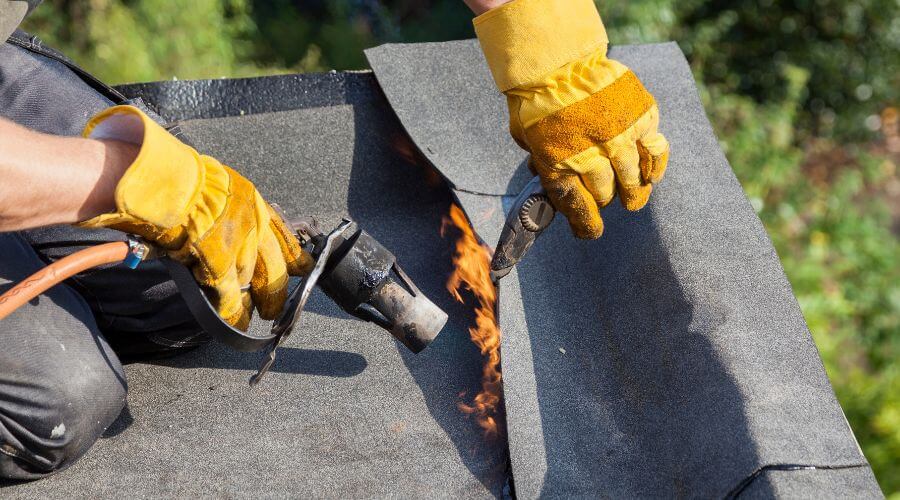 Professional residential roofers in Doe Run, MO